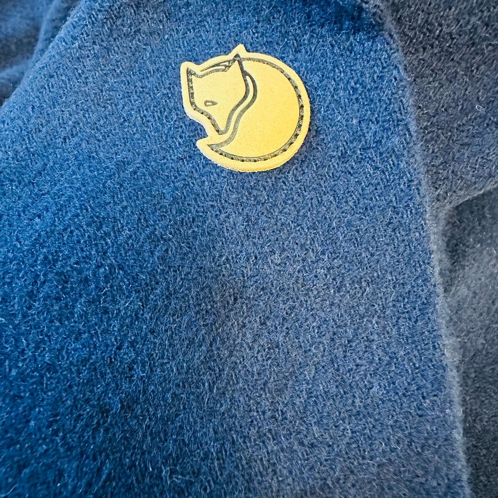 FJALLRAVEN CANADA SOLID SHIRT - NIGHT SKY Navy Blue Men’s Small Button Up NWT - Picture 10 of 15